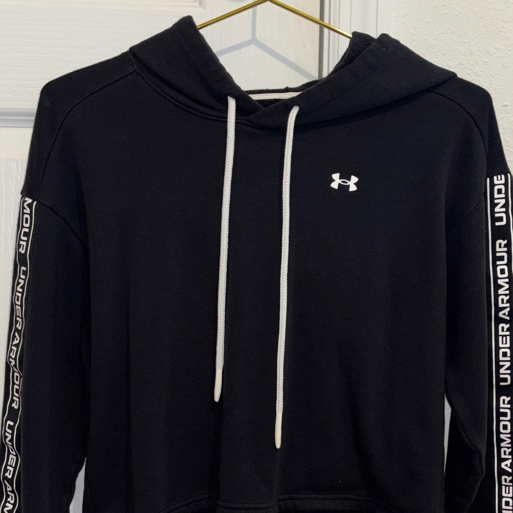 Under Armour Black Hoodie with White Logo and Drawstrings